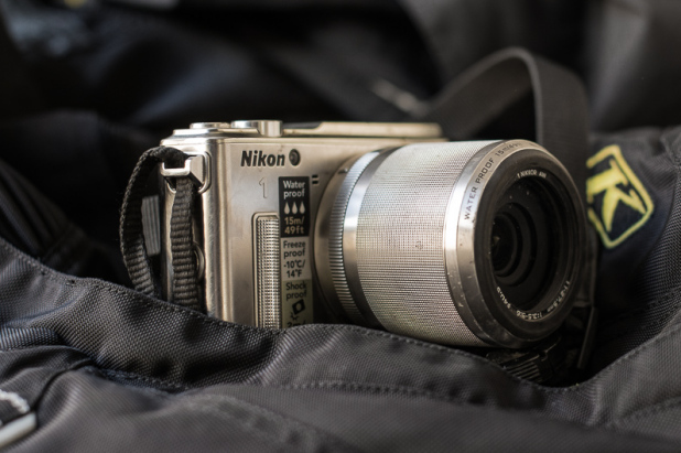 NIKON 1-AW1